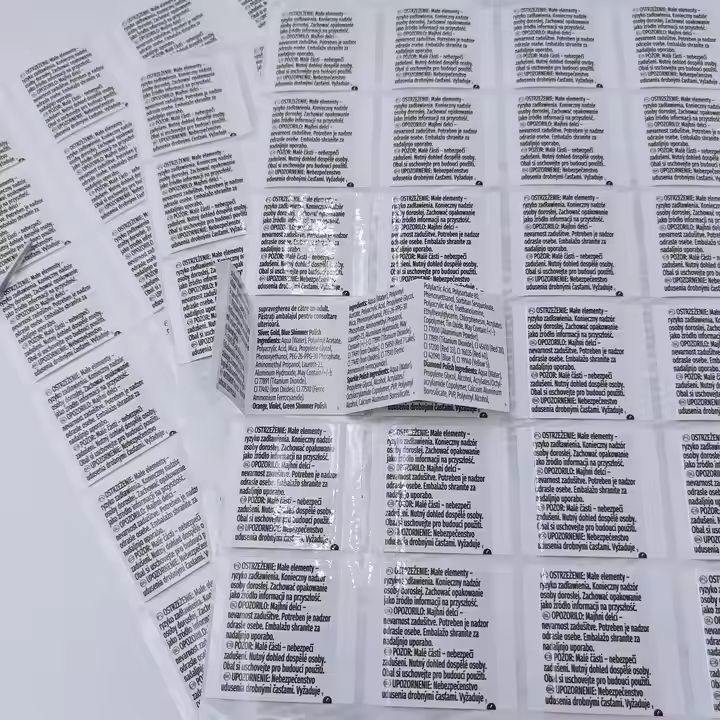 Razkriva scenarije prijave medicinskih nalepk