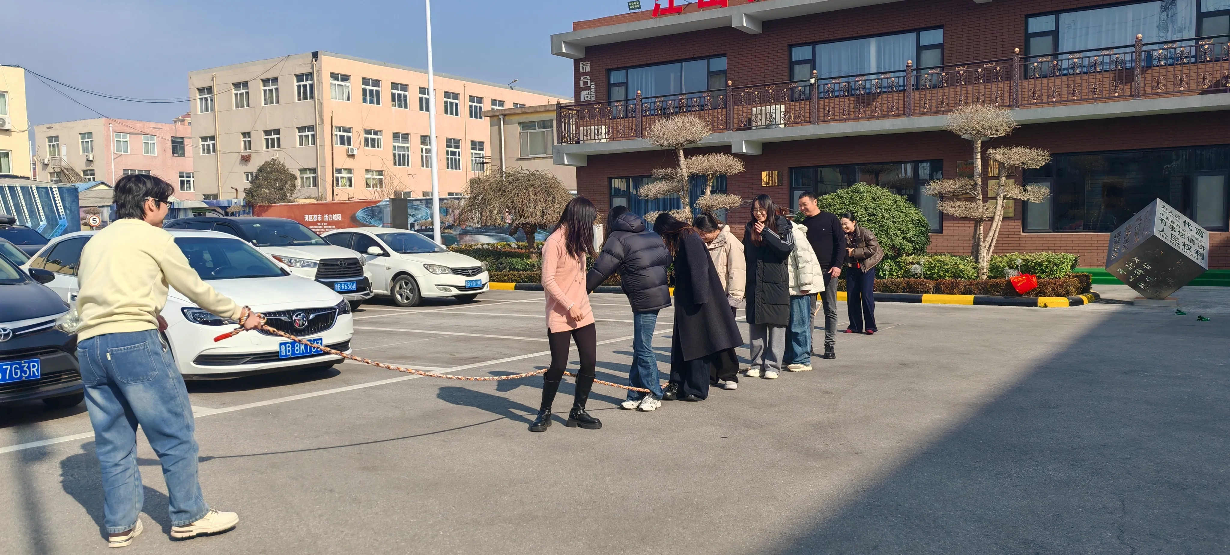 Ekipni duh se dviga v JOJO Pack