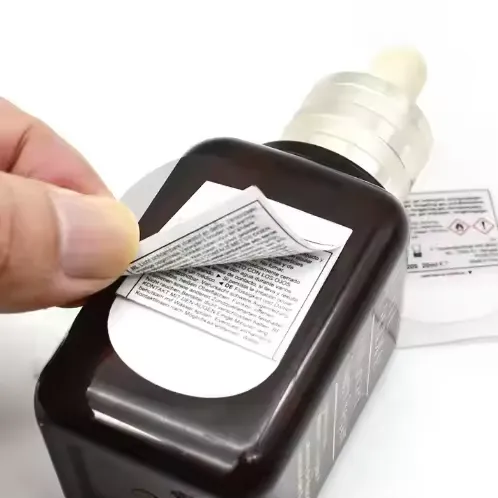 Kozmetične večplastne etikete